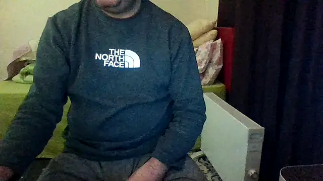 Snapshot of st206boy chatting on March 1, 2026, 11:29 pm st206boy online show from March 1, 2026, 11:29 pm