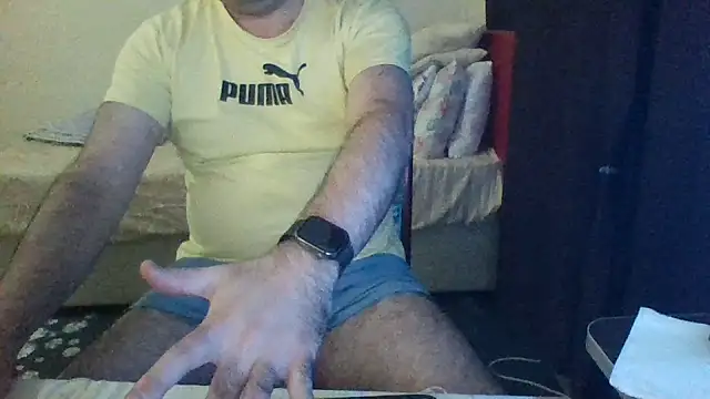 Snapshot of st206boy chatting on July 5, 2026, 11:12 pm st206boy online show from July 5, 2026, 11:12 pm