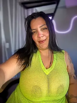 victoria amatista  online show from March 3, 2026, 5:30 pm