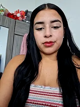 channell0 online show from September 24, 2025, 5:33 am