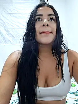 channell0 online show from May 7, 2026, 4:29 am