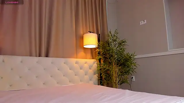 Skelerata online show from October 12, 2025, 1:04 am