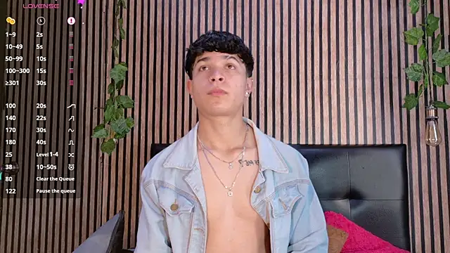 Snapshot of Felipe_boy1 chatting on September 11, 2025, 9:37 pm Felipe boy1 online show from September 11, 2025, 9:37 pm