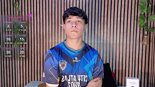 Snapshot of Felipe_boy1 chatting on October 3, 2025, 3:03 am Felipe boy1 online show from October 3, 2025, 3:03 am