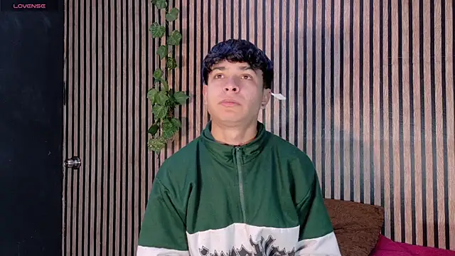 Snapshot of Felipe_boy1 chatting on October 9, 2025, 2:53 am Felipe boy1 online show from October 9, 2025, 2:53 am