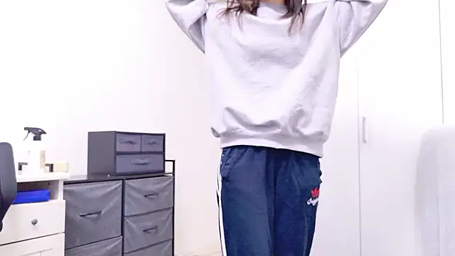 Snapshot of MAIMAI-club chatting on February 8, 2026, 5:44 am MAIMAI-club online show from February 8, 2026, 5:44 am