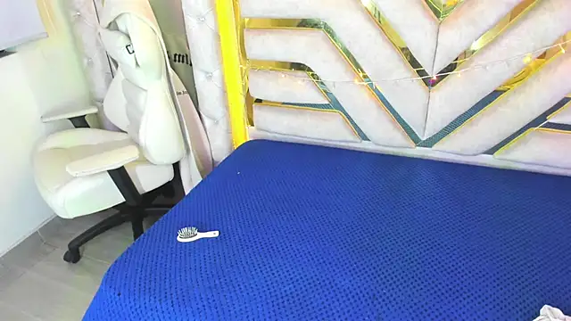 Soleil 66 online show from March 21, 2026, 3:55 am