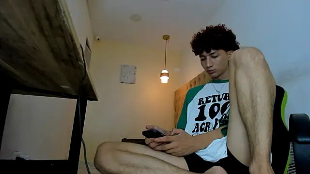 Darkknightx01 online show from October 5, 2025, 1:26 am