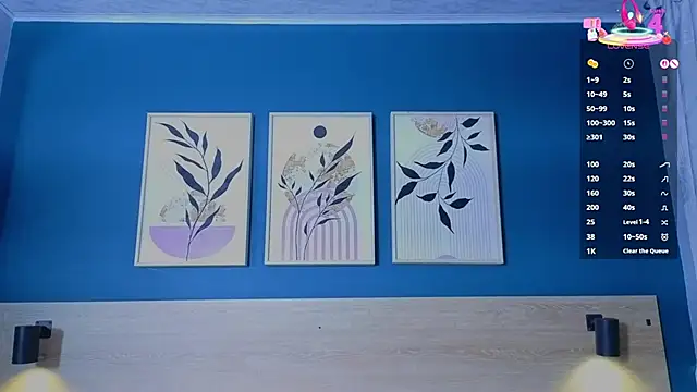 SarahMiler  online show from October 4, 2025, 11:41 am