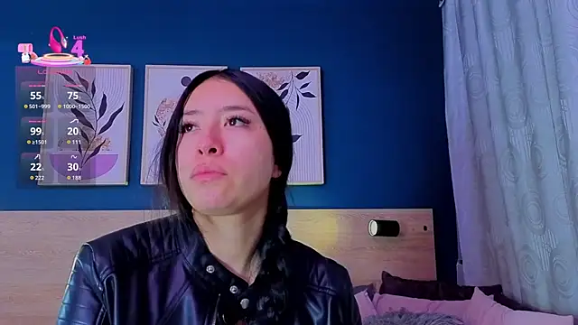 SarahMiler  online show from March 25, 2026, 11:16 am