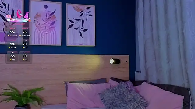 SarahMiler  online show from March 26, 2026, 12:11 pm