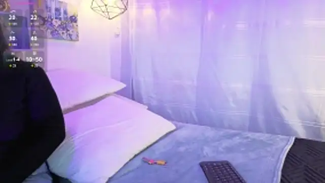 Samaraa Smith online show from October 31, 2025, 11:11 am