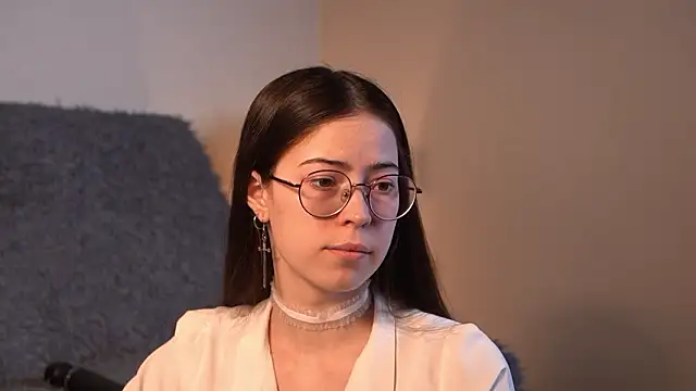 ywixos online show from February 23, 2026, 2:25 pm