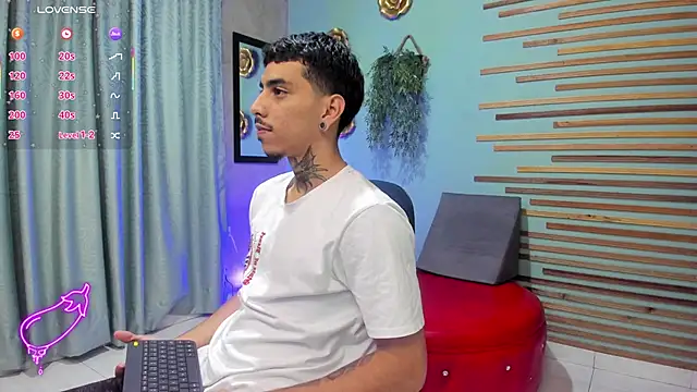 Snapshot of jharol_cardonaa chatting on October 13, 2025, 1:27 am jharol cardonaa online show from October 13, 2025, 1:27 am