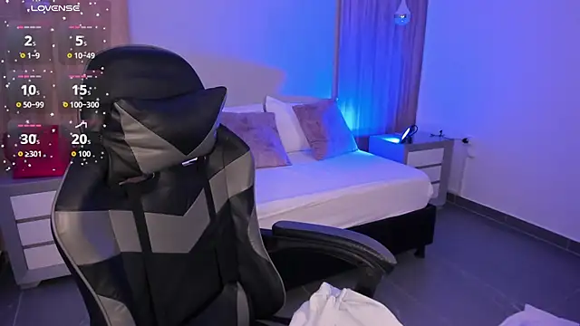 megara x  online show from November 20, 2025, 2:12 am