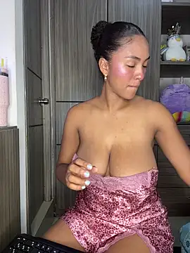 Mia sweet80 online show from October 20, 2025, 3:29 am