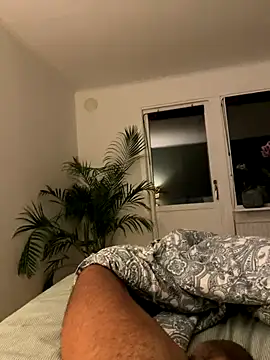 Snapshot of latina-pene chatting on September 25, 2025, 10:24 pm latina-pene online show from September 25, 2025, 10:24 pm