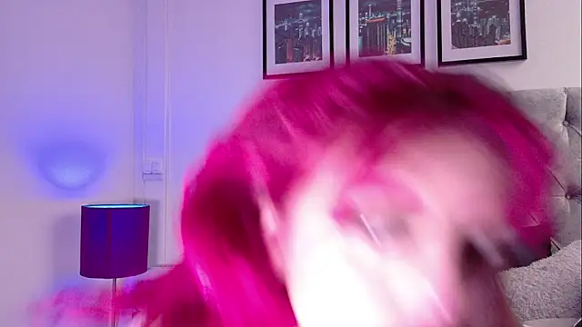 Maddy Mills online show from June 16, 2026, 7:16 pm