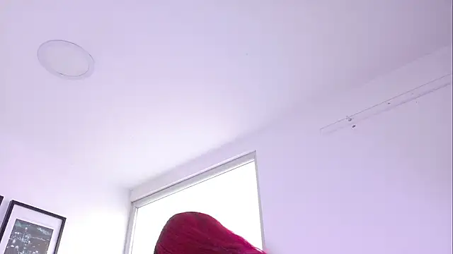 Maddy Mills online show from June 25, 2026, 1:26 pm