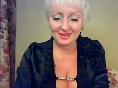 Snapshot of MATURE_SEXY_69 chatting on September 20, 2025, 8:43 pm MATURE SEXY 69 online show from September 20, 2025, 8:43 pm