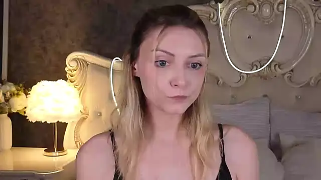 Snapshot of CindyFors chatting on October 24, 2025, 9:00 pm CindyFors online show from October 24, 2025, 9:00 pm