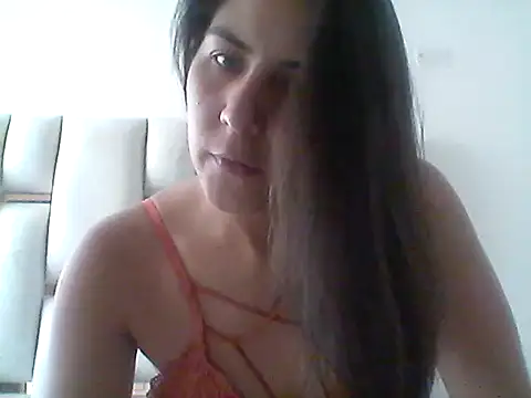Denisse 329 online show from September 15, 2025, 9:48 pm