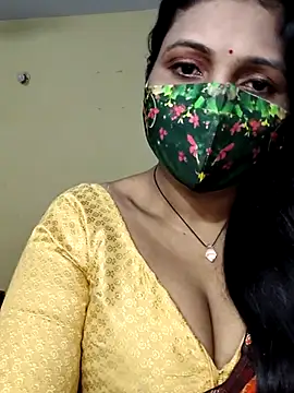 Snapshot of Hotty_Sonali chatting on September 27, 2025, 1:10 am Hotty Sonali online show from September 27, 2025, 1:10 am