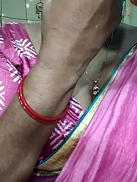 Snapshot of Hotty_Sonali chatting on October 11, 2025, 1:05 am Hotty Sonali online show from October 11, 2025, 1:05 am