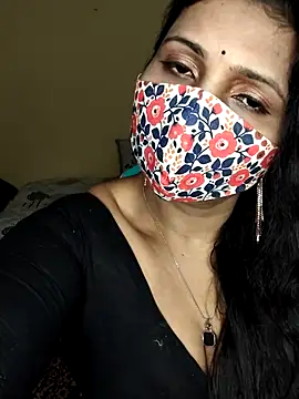 Hotty Sonali online show from December 3, 2025, 2:19 am