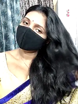 Hotty Sonali online show from April 2, 2026, 12:30 am