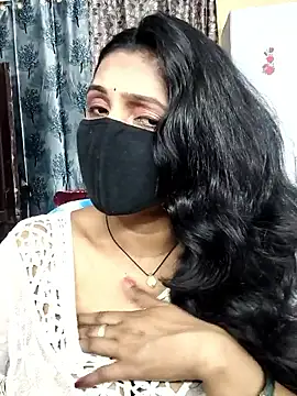 Hotty Sonali online show from May 1, 2026, 4:55 pm