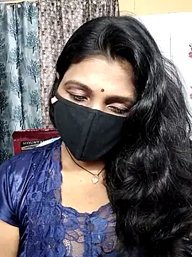 Hotty Sonali online show from May 4, 2026, 6:04 pm