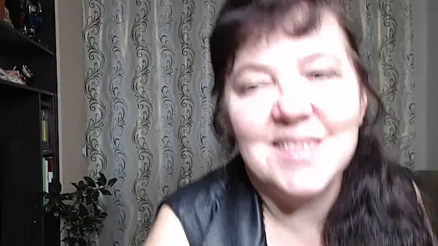 Illusionq online show from December 3, 2025, 10:24 am