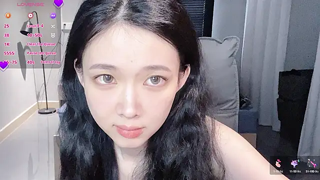 Snapshot of NiNi-baby520 chatting on September 29, 2025, 7:24 am NiNi-baby520 online show from September 29, 2025, 7:24 am