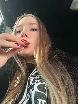 StephanieMur online show from February 3, 2026, 6:40 am