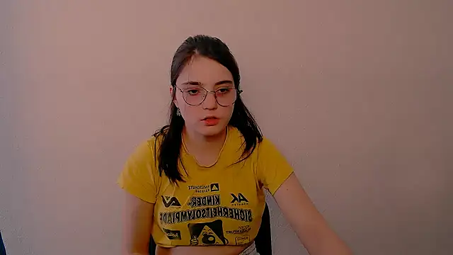 Sun Shine   online show from May 15, 2026, 1:07 pm
