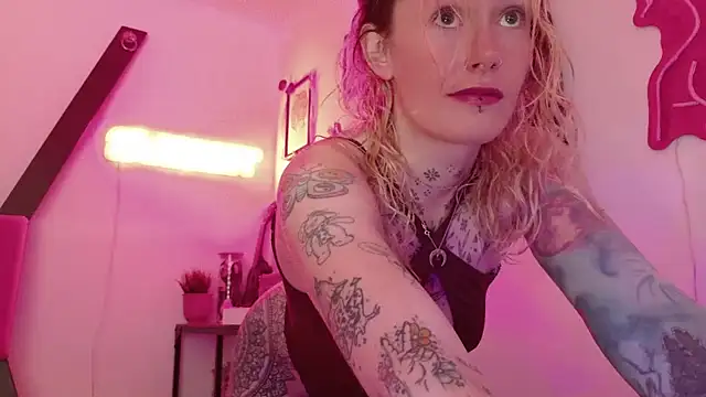 Goddess saski online show from September 15, 2025, 9:20 am