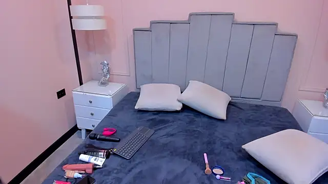 Snapshot of gabriela_lux chatting on October 1, 2025, 11:38 am gabriela lux online show from October 1, 2025, 11:38 am