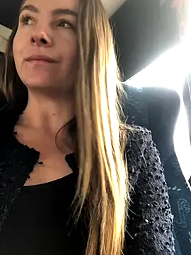 Angiehuston1 online show from September 27, 2025, 2:00 pm