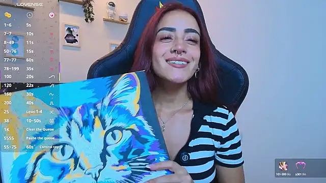 Snapshot of ViolethRosse chatting on October 16, 2025, 7:37 pm ViolethRosse online show from October 16, 2025, 7:37 pm