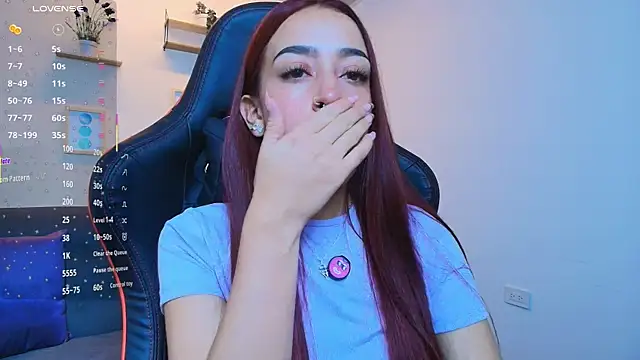 ViolethRosse online show from December 22, 2025, 11:46 pm