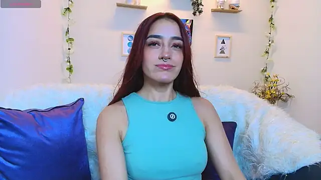 ViolethRosse online show from May 5, 2026, 12:51 am