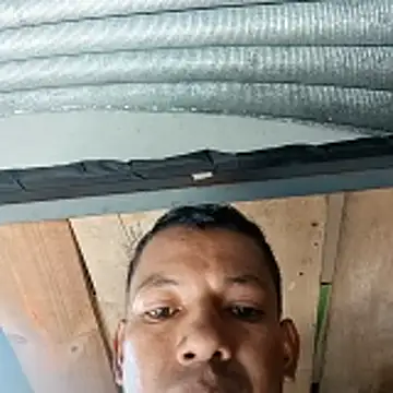 arnal32 online show from February 9, 2026, 9:08 pm