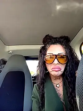 Snapshot of ASSERINAAA chatting on October 27, 2025, 8:51 am ASSERINAAA online show from October 27, 2025, 8:51 am