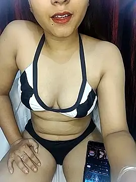 cute buggu online show from September 12, 2025, 12:38 pm