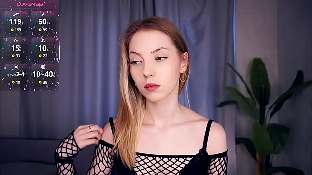 Snapshot of VeronaBench chatting on September 23, 2025, 6:16 am VeronaBench online show from September 23, 2025, 6:16 am