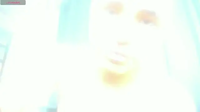 Snapshot of lianfox_ chatting on September 20, 2025, 12:39 pm lianfox online show from September 20, 2025, 12:39 pm