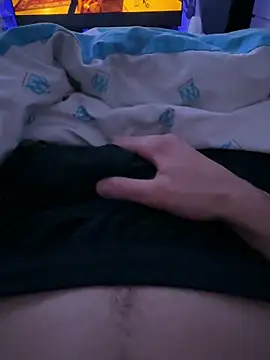 Snapshot of grossebite_77 chatting on March 3, 2026, 10:04 pm grossebite 77 online show from March 3, 2026, 10:04 pm