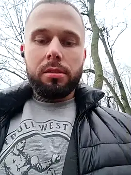 Barber33zk online show from November 11, 2025, 6:02 am