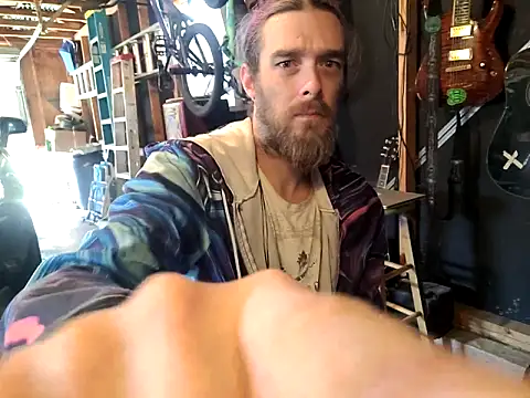 Snapshot of thejuicybacon chatting on September 29, 2025, 7:19 pm thejuicybacon online show from September 29, 2025, 7:19 pm